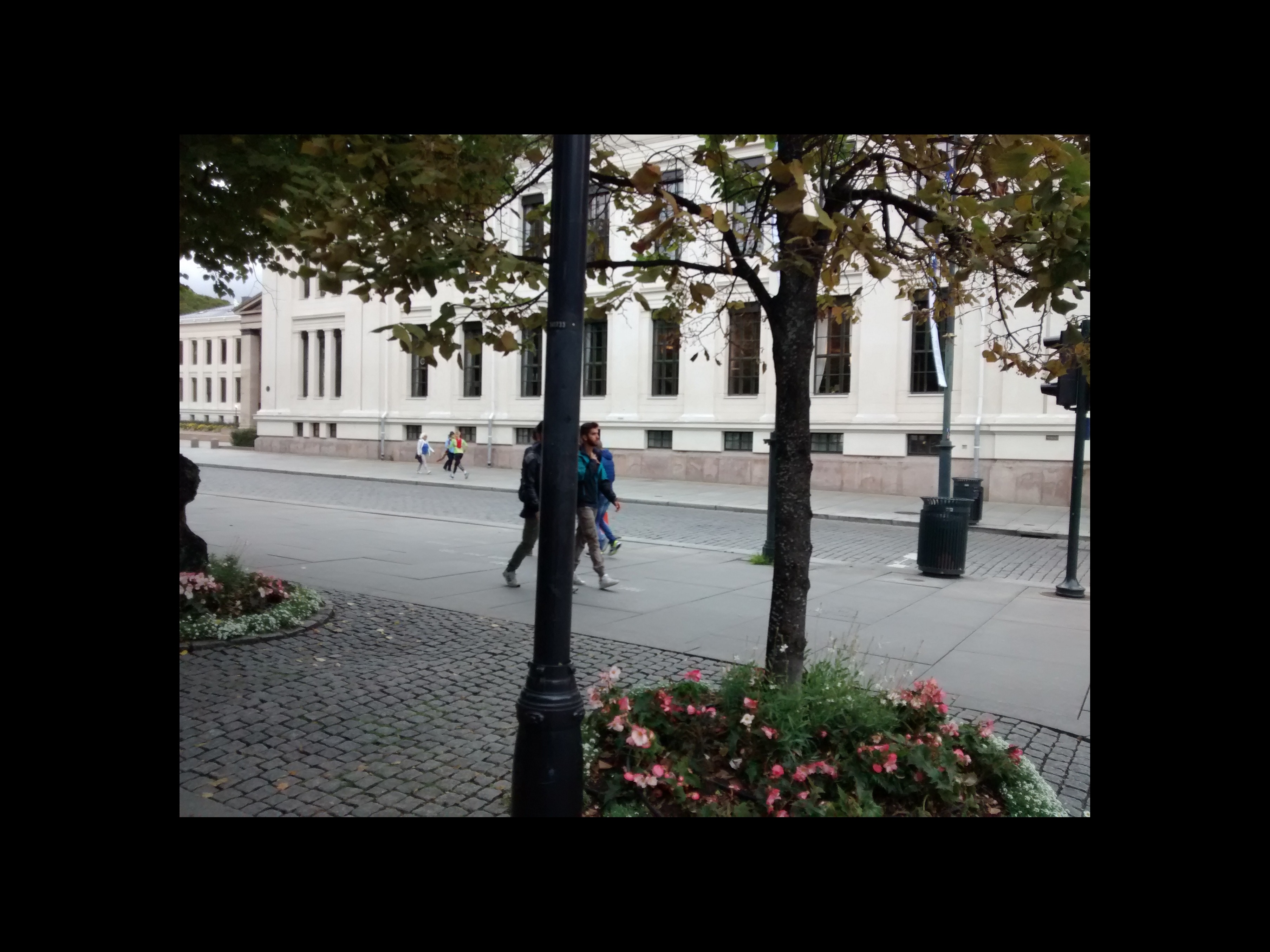 Ivar Aasen på Karl Johans gate rephoto