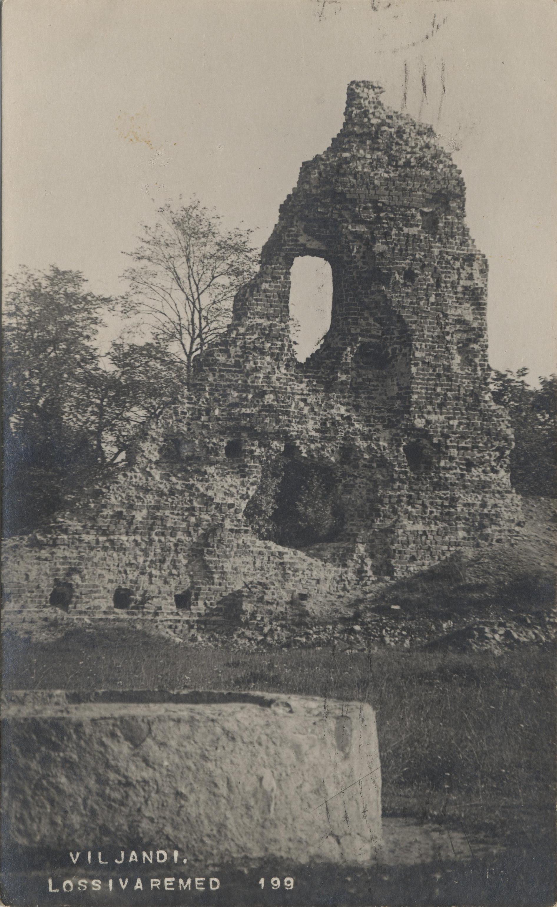 Viljandi castle roofs – [s.n.] - Ajapaik