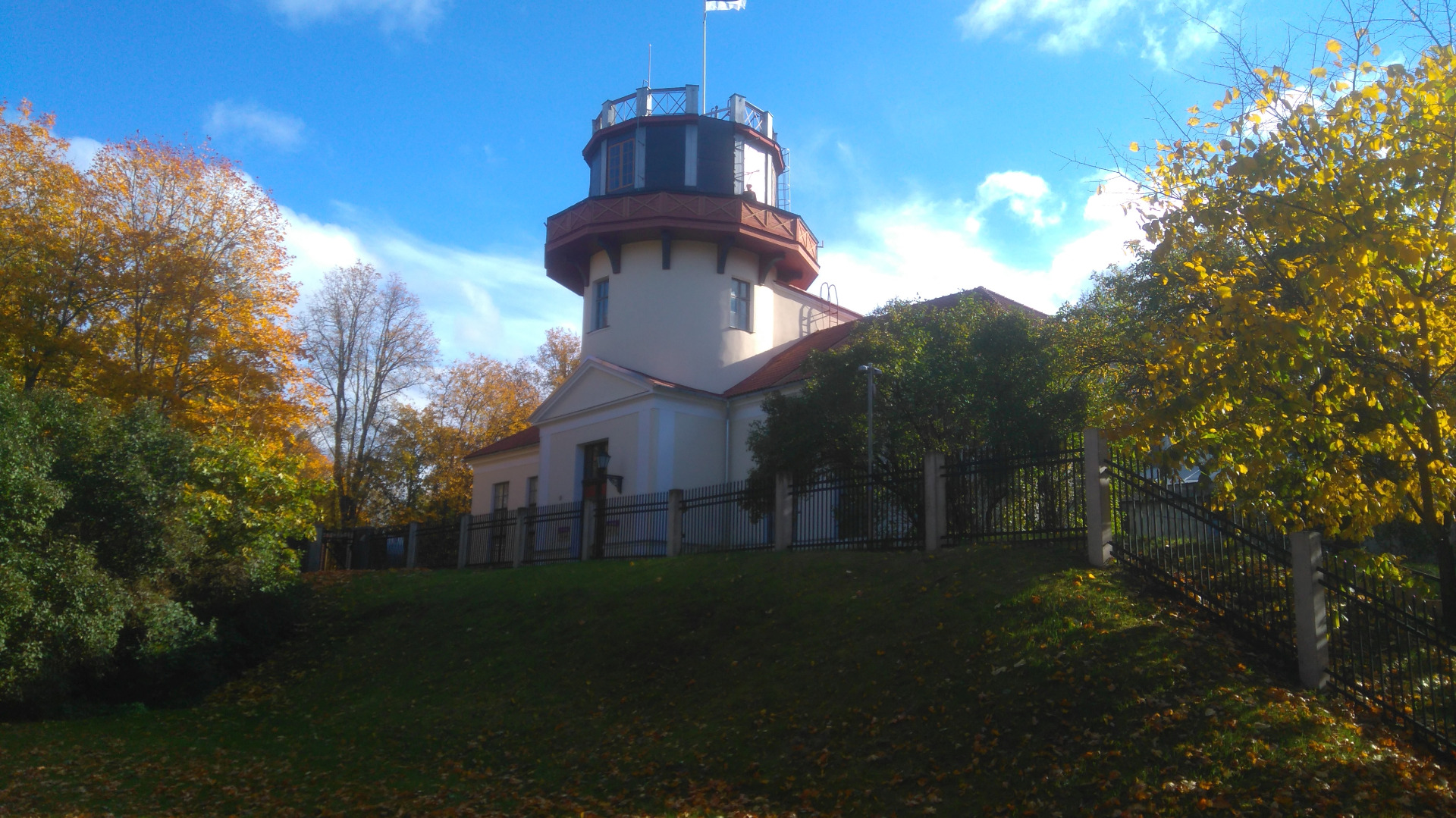 Estonia : Tartu Star Tower = die Starwarte rephoto