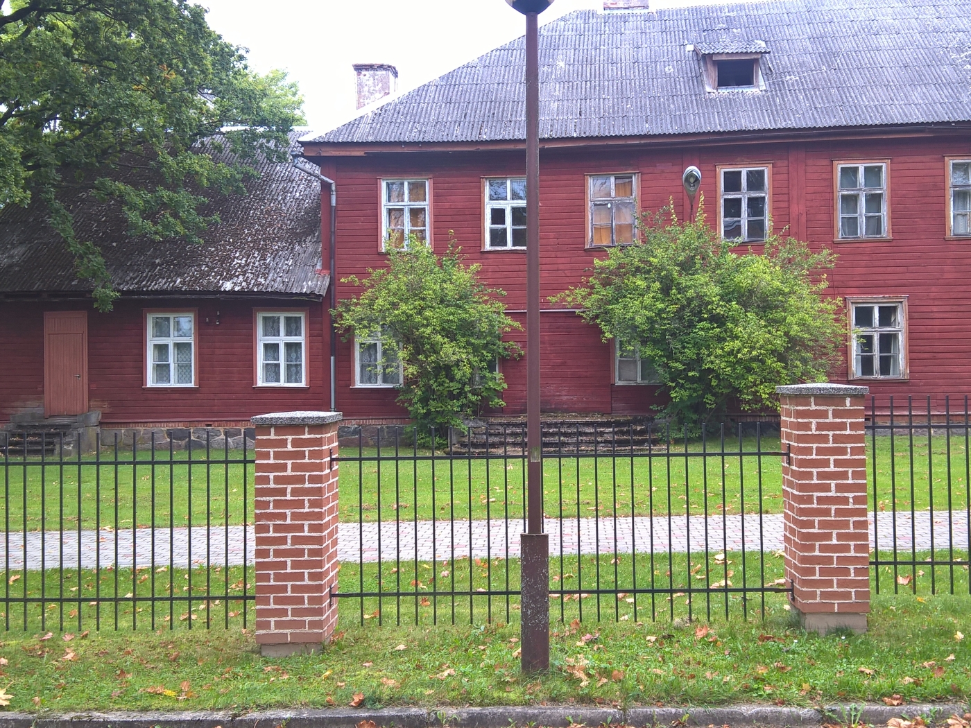 Patküla School in Tõrva, group picture rephoto