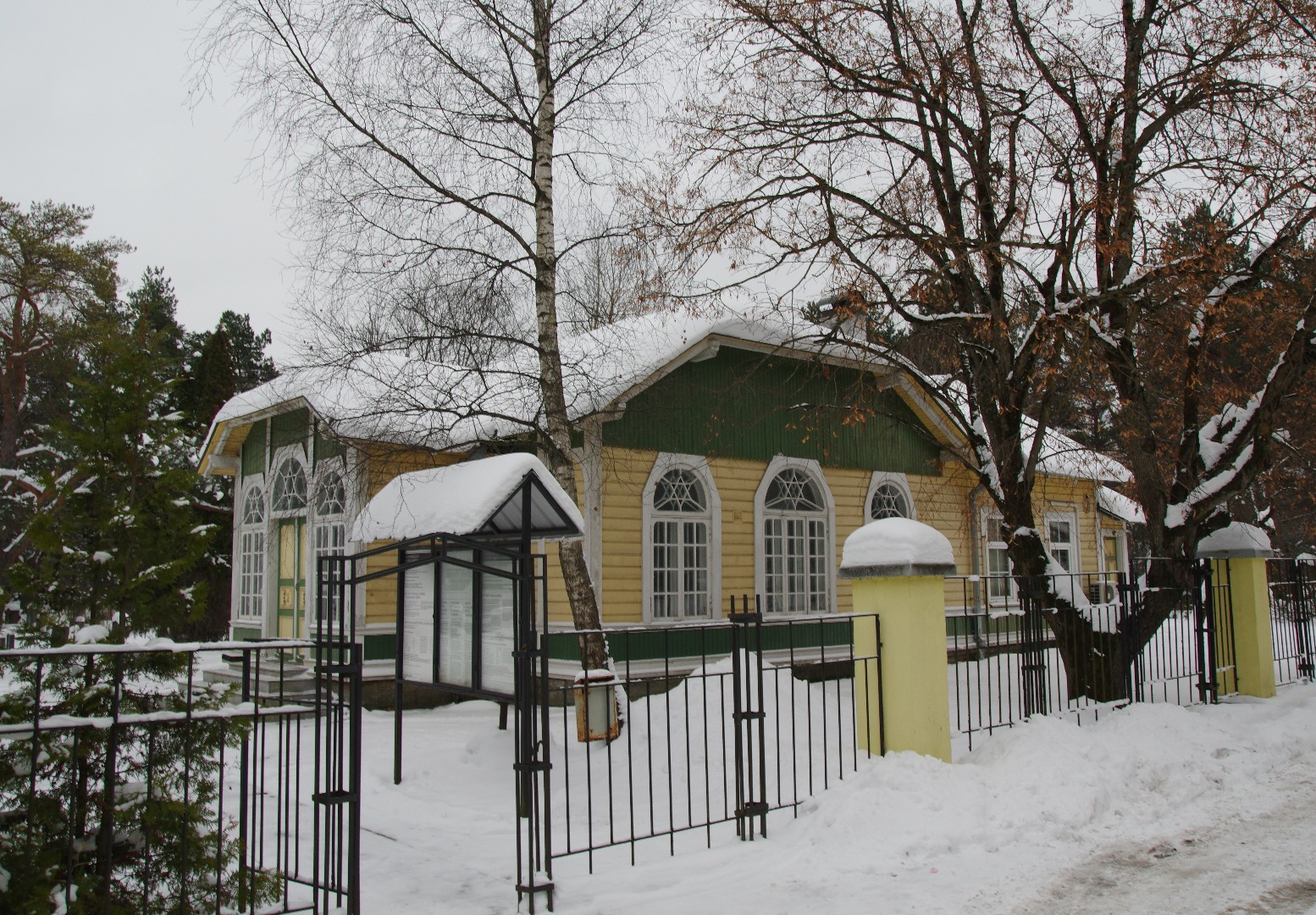 Tallinn, the house of the Jewish graveyard guard in Rahumäe, where V.Kingissepp, Anvelt, Kreuks, Otto Rästas and others hid themselves. rephoto