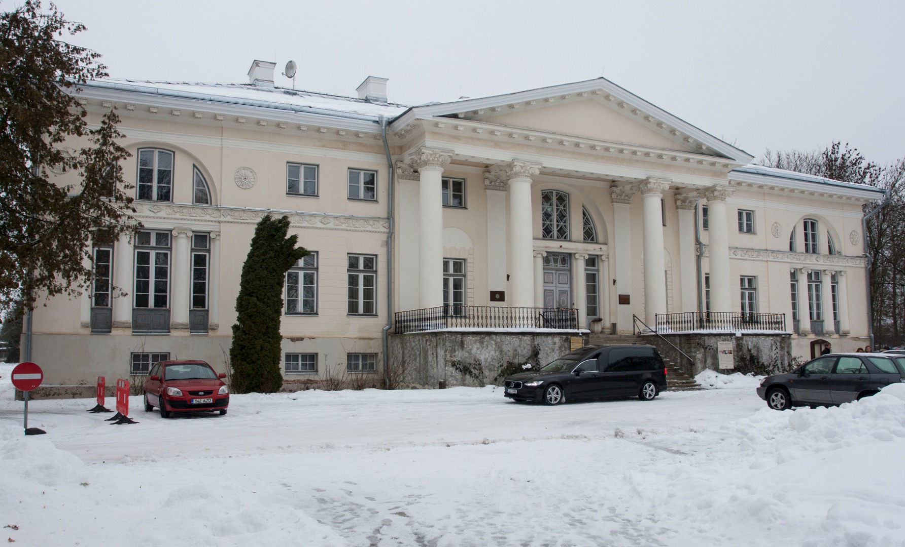 Saku mõisa peahoone, vaade rephoto