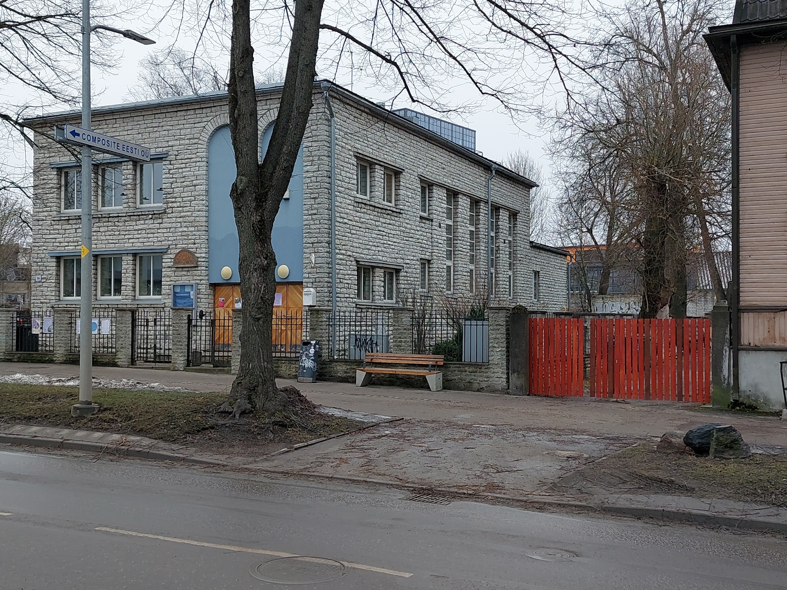 Building built in Tallinn, Paulus Church. rephoto