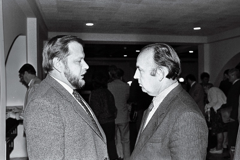 Vabariikliku parteiorganisatsioonide sekretäride seminari vaheajal.