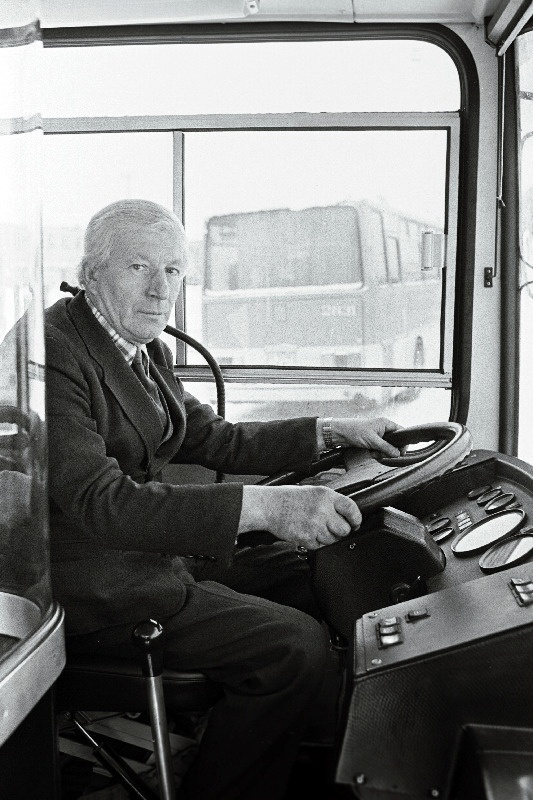 Bussi "Ikarus-415" juht N. Pankratov.