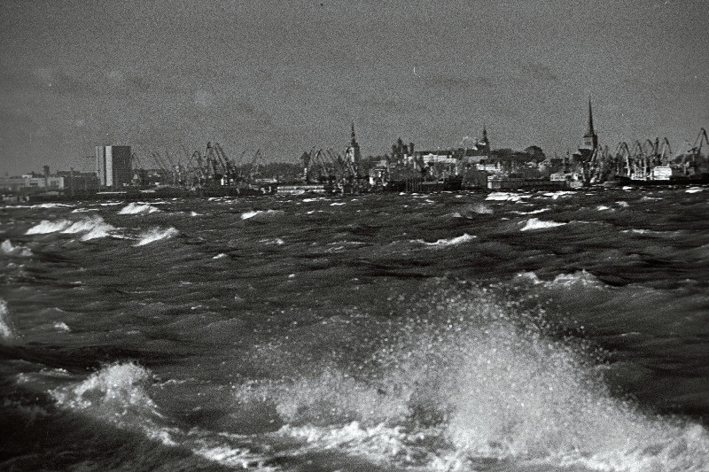 Linnavaated merelt. Tallinna laht.