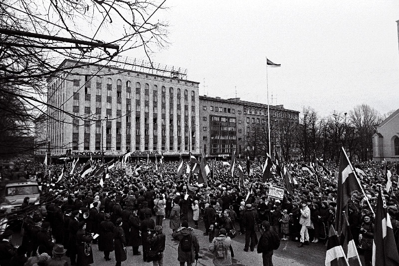Eesti Vabariigi 72. aastapäev. RR-miiting Vabaduse platsil.