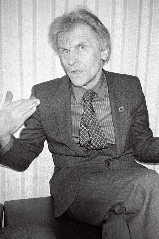 Lätimaa RR juhatuse esimees J. Škapars.