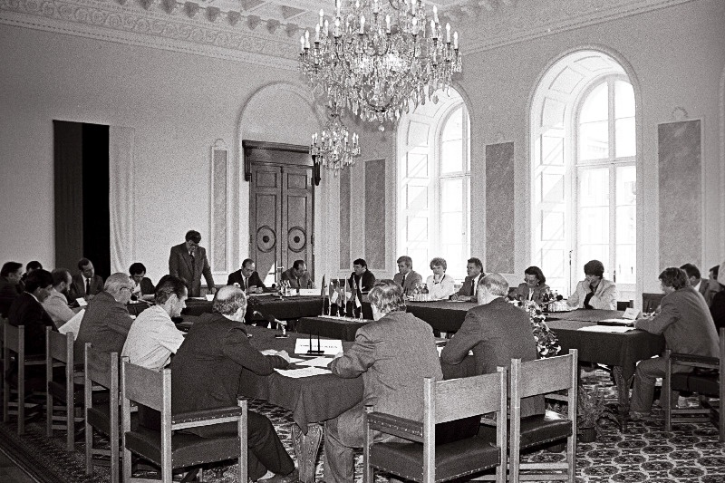 Balti vabariikide peaministrite, NSVL liiduvabariikide valitususte esindajate, Moskva ja Leningradi linnanõukogude, samuti Leningradi oblastinõukogu esindajate töökohtumine Toompeal.