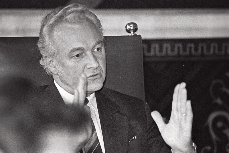 Eesti poliitiliste jõudude esindajate kohtumine Ülemnõukogu Presiidiumis.