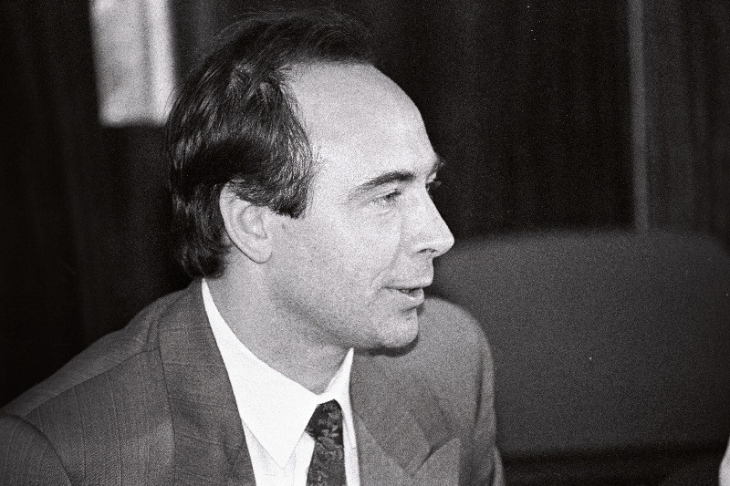 Clyde Kull.
