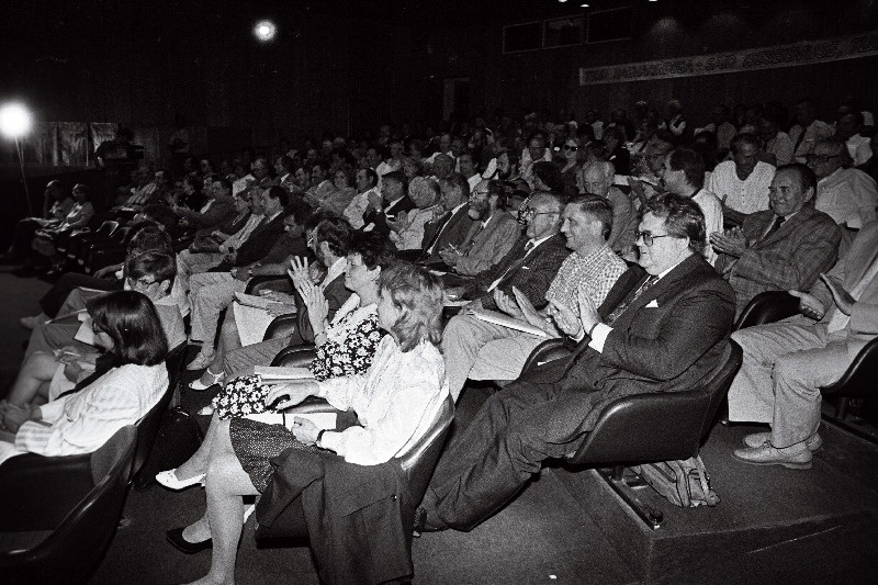 Rahvarinde kongress, saal.