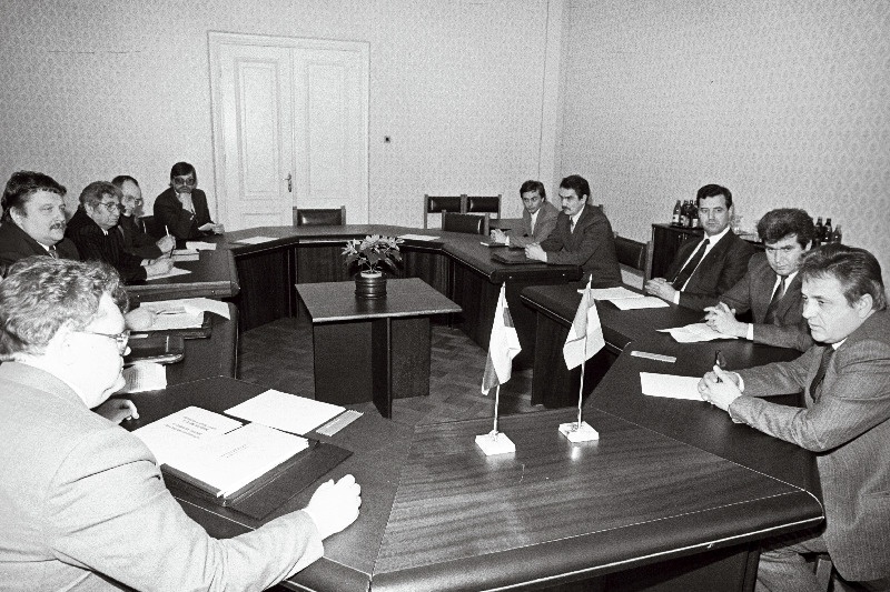 Moldaavia peaminister Mircea Drug'iga läbirääkimised.