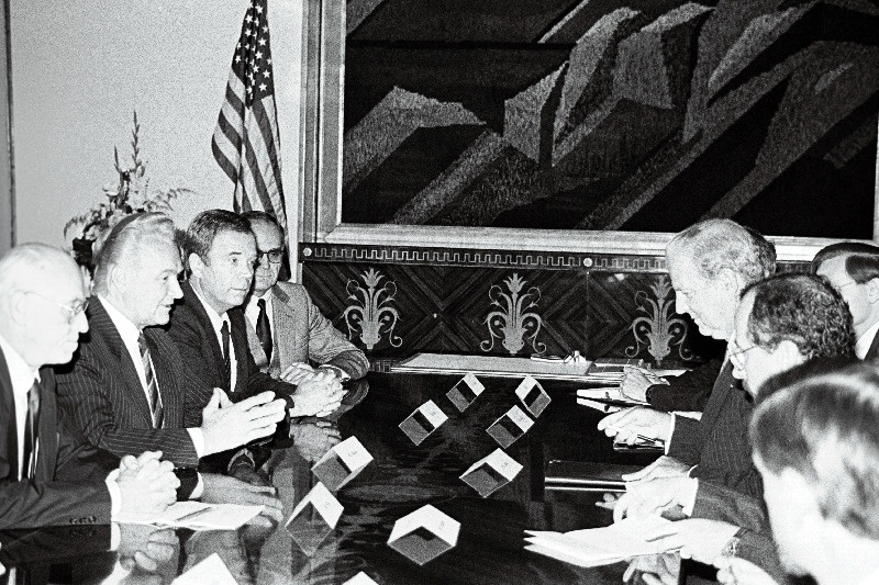 USA riigisekretär James Baker A. Rüütli vastuvõtul Kadriorus.