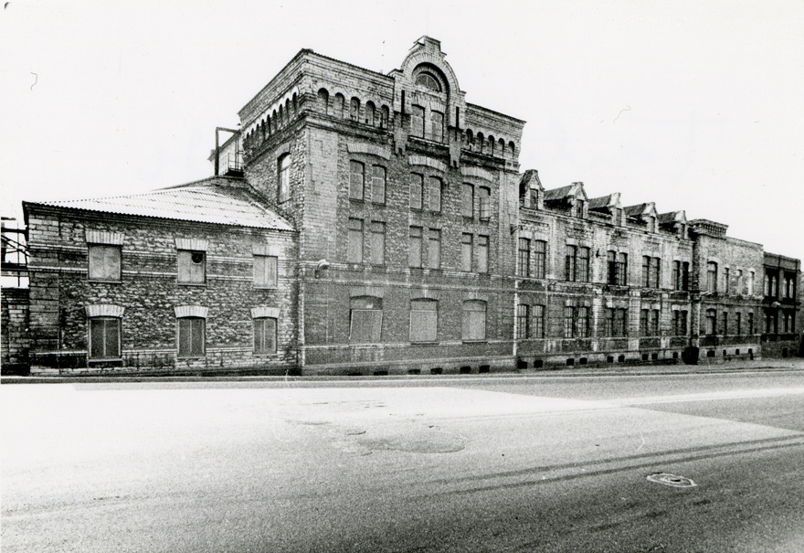 Liviko tootmishoone, vaade Tartu maanteelt. Tüüpprojekt