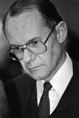 Saksa suursaadik Henning von Wistinghausen.  similar photo