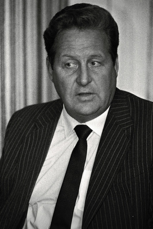 Raivo Padar, Estkompexhimi asedirektor.