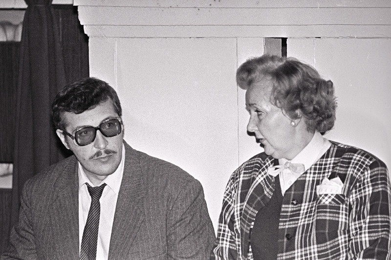 Mihhail Lõssenko Ülemkohtus naisega.