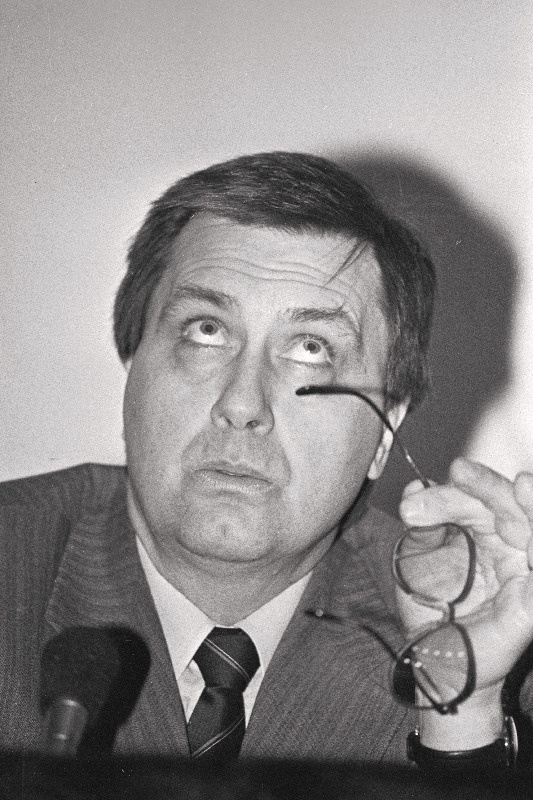 Mihkel Oviir - Justiitsministeeriumi majandus-õigusosakonna juhataja.