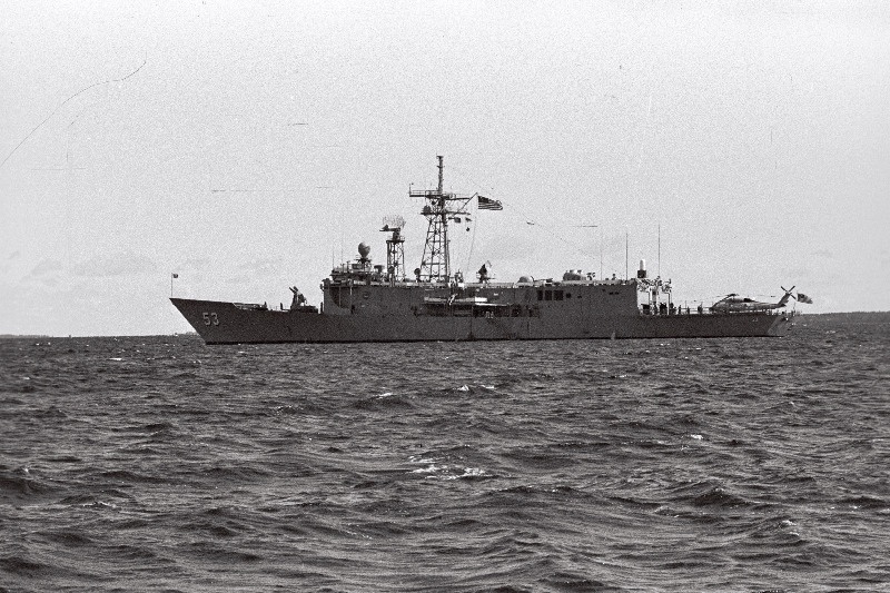 USA fregatt USS Harves FFG-53 merel.