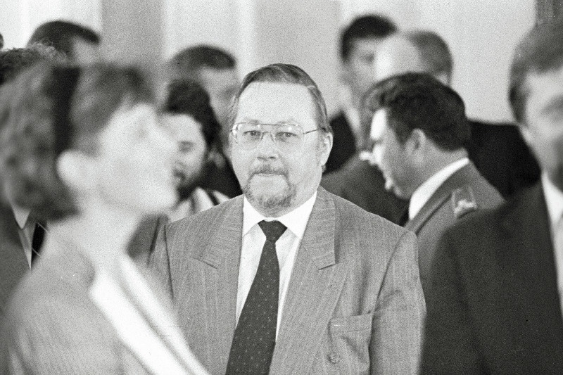 Balti riikide nõukogu Toompeal. V. Landsbergis rahva keskel.