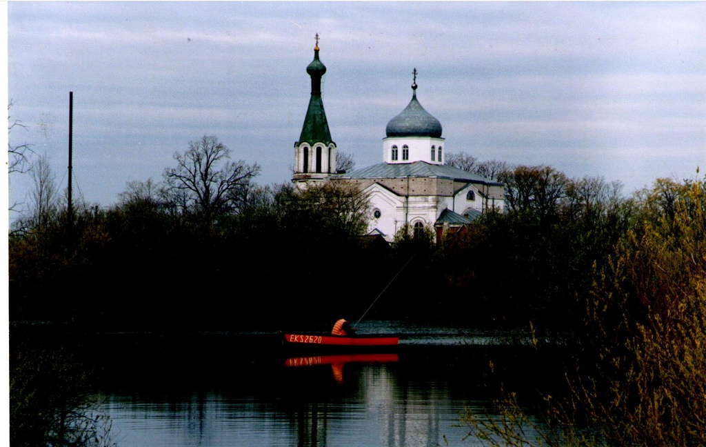 Vasknarva, vaade kloostrile