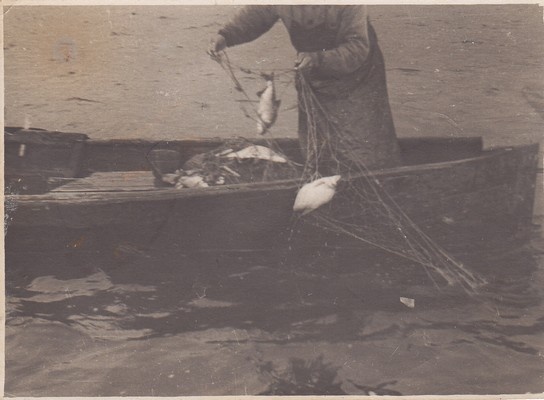 Vasknarva. V. Raibuškin. Kalapüük