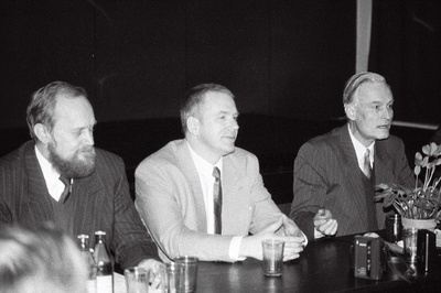 Koonderakonna pressikonverents, R. Sinijärv, P. Loorents, E. Lippmaa.  similar photo