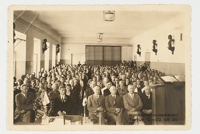 Tartu Tütarlaste Gümnaasiumi saal, asus Tartus Kalevi ja Riia tn nurgal  duplicate photo