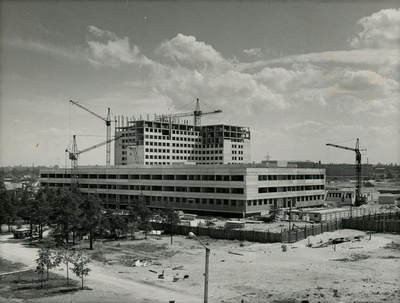 Kiirabihaigla Mustamäel, vaade ehitusele. Arhitekt Ilmar Puumets  similar photo