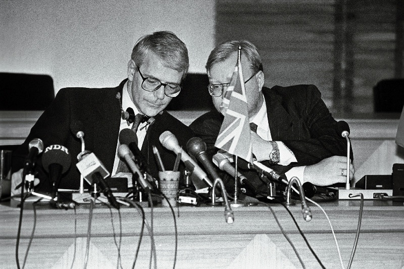 Suurbritannia peaminister John Major, Mart Laar.