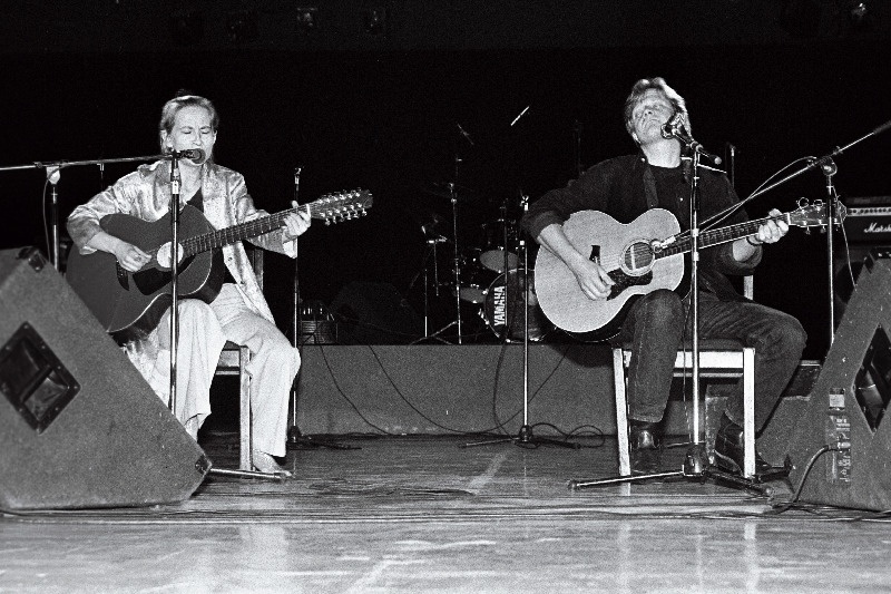 "Estonial" hukkunute mälestuskontsert Tallinna Linnahallis, Lisa Akimof ja Pekka Ruuskas.