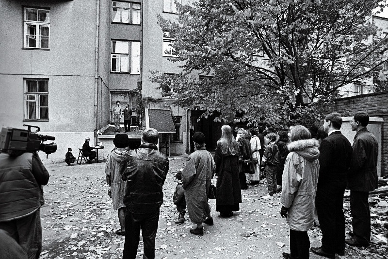 Salong teatri avamine.