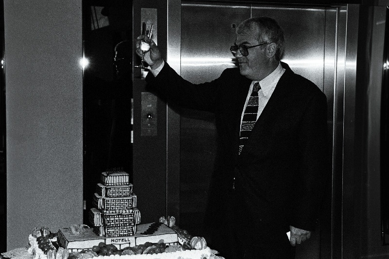 Hotell Olümpia miljones külastaja.