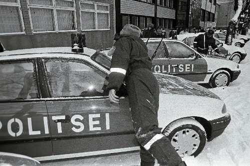 Autod Eesti politseile.