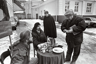 Kuningriiklaste söömisstreik Toompea Lossi platsil.  duplicate photo