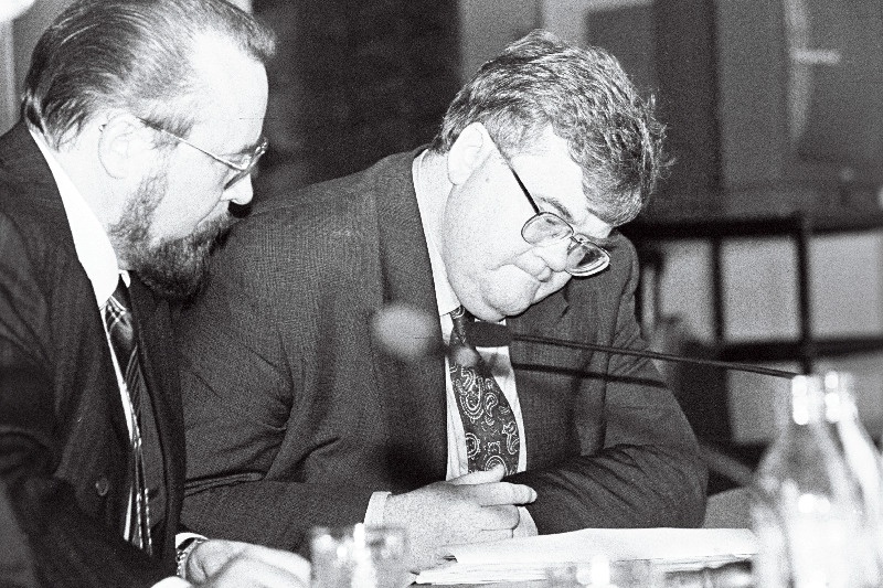 Ülo Nugis, Edgar Savisaar.