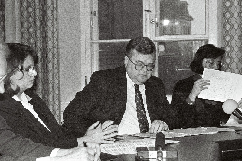 Siiri Oviir, E. Savisaar, Krista Kilvet.