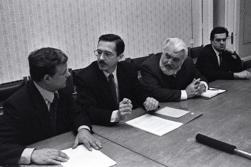 Riigikogu vene fraktsiooni liikmed: Nikolai Maspanov, Sergei Ivanov, Sergei Issakov ja Igor Sedašev.