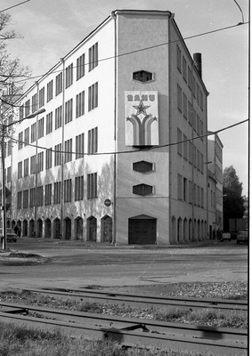 Trikootööstuse ajas Rauaniit tehasehoone, hilisem Suva, vaade. Arhitekt Eugen Habermann  similar photo