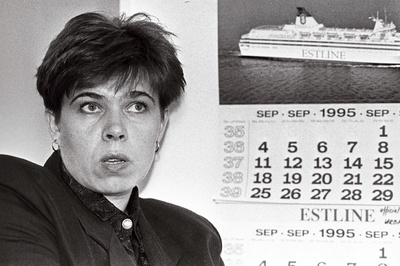 "Memento Mare" aseesimees Kersti Berendsen.  duplicate photo