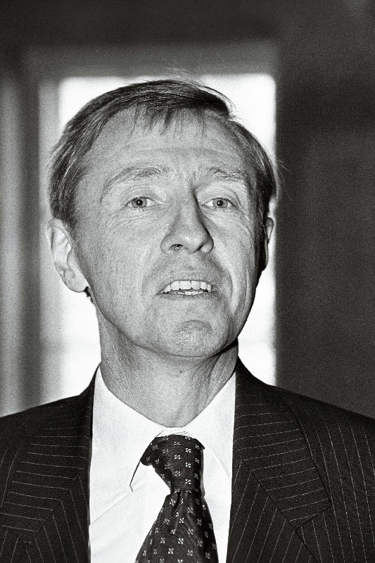 Charles Richard Lucien de Chassiron Briti suursaadik.