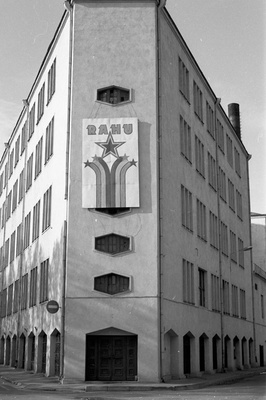 Trikootööstuse ajas Rauaniit tehasehoone, hilisem Suva, vaade. Arhitekt Eugen Habermann  similar photo