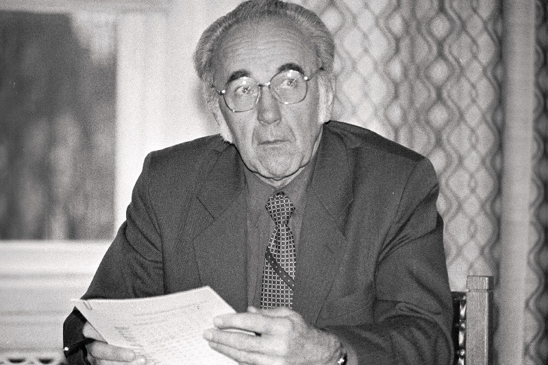 Endel Eero koonderakonna pressikas.