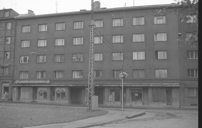 Elu- ja ärihoone Pärnu mnt 32, vaade. Arhitekt Eugen Habermann  similar photo