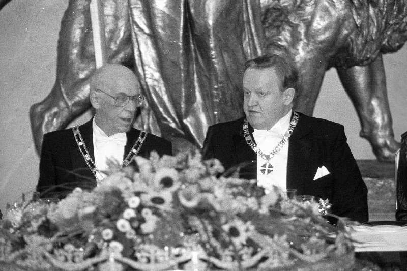 Lennart Meri visiit Soome, L. Meri ja M. Ahtisaari.