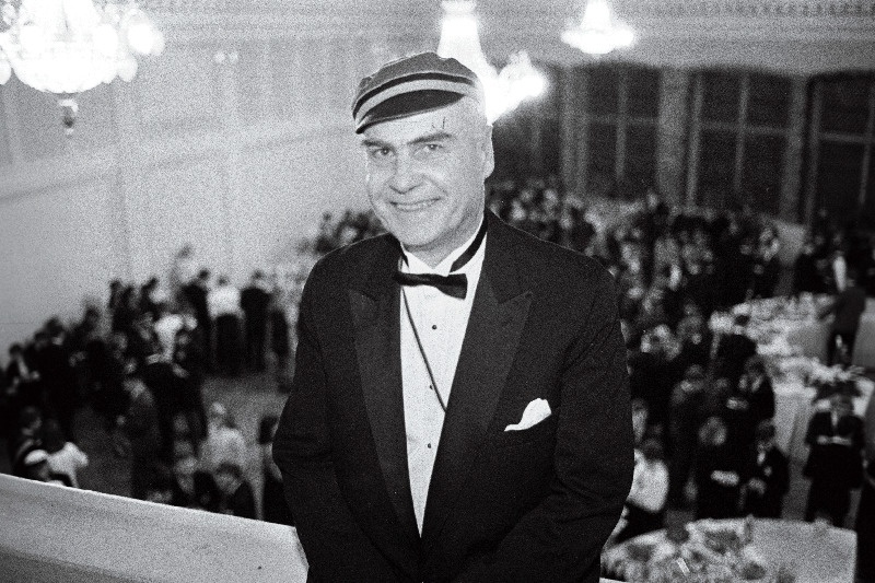 Vandeadvokaat Väino Villik .