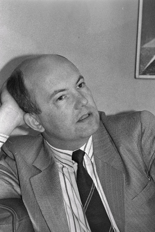 Paul Saar TP "Ivest" inc. asepresident.