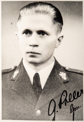Eesti Vabariigi Sõjaväe Tehnikakool. Suurtükiklassi lõpetanud nooremleitnantide portreefotod. Gustav Piller (1913-1991).  duplicate photo