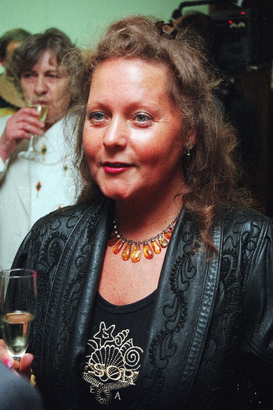 Kodutütarde juht Anne Eenpalu.